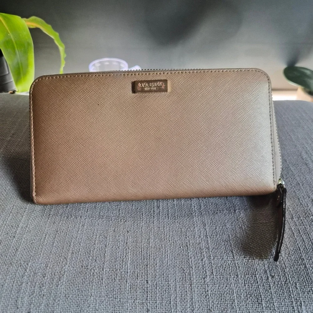 Kate Spade New York Saffiano Leather Zip Around Wallet Rose Gold Taupe Metallic